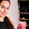 Is it possible to lose weight by only drinking shakes or smoothies?