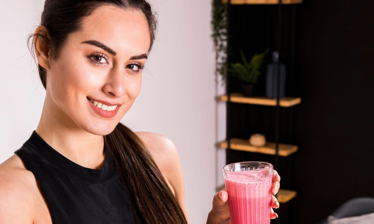 Is it possible to lose weight by only drinking shakes or smoothies? - FITPAA